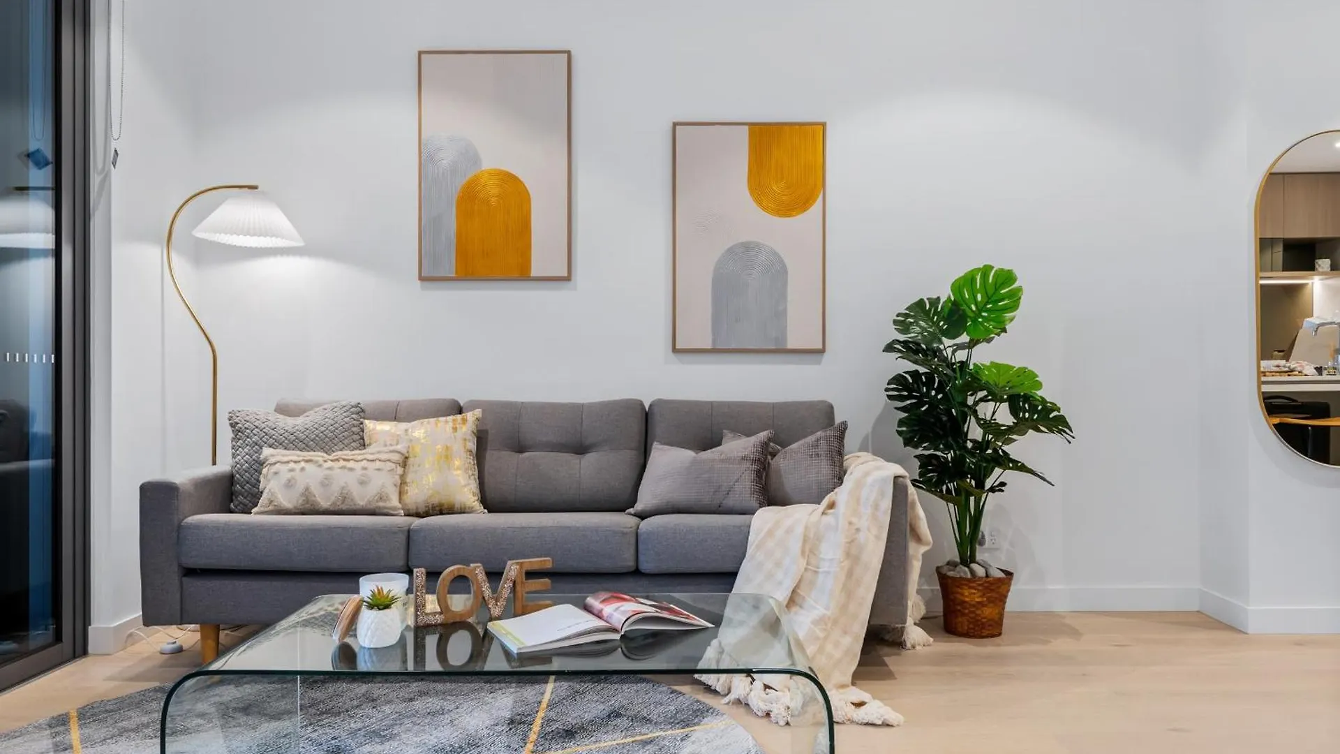 Apartment Sky Living & River Views In Queens Wharf Residences Brisbane