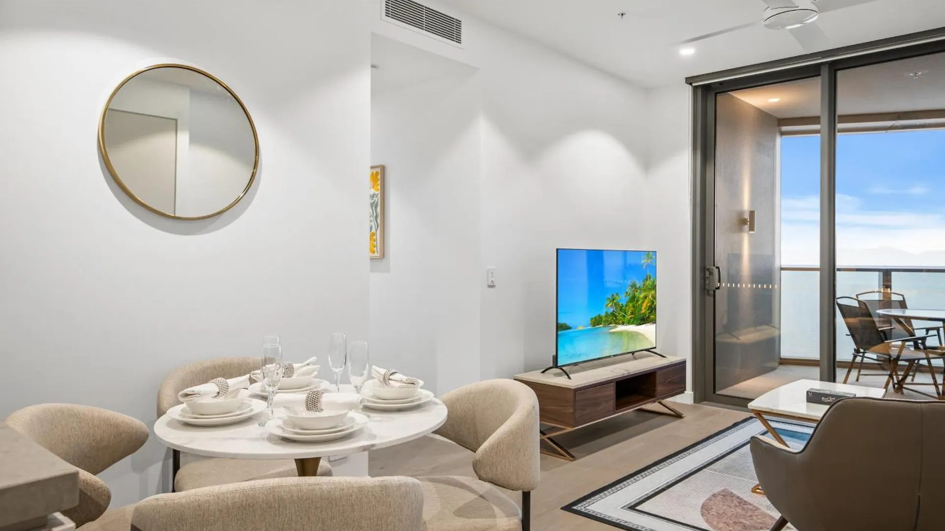 Sky Living & River Views In Queens Wharf Residences Brisbane